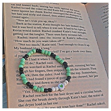 Green heart Bracelet